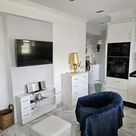 Club Atlantis 148 - One Bed شقة أذيخي